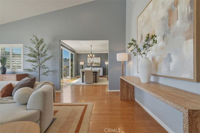 15059 Rayneta Drive, Sherman Oaks, CA 91403