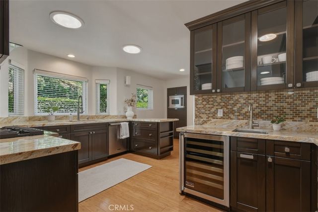 15059 Rayneta Drive, Sherman Oaks, CA 91403