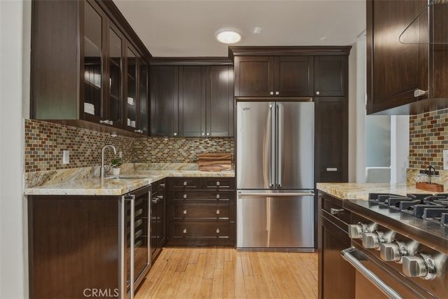 15059 Rayneta Drive, Sherman Oaks, CA 91403