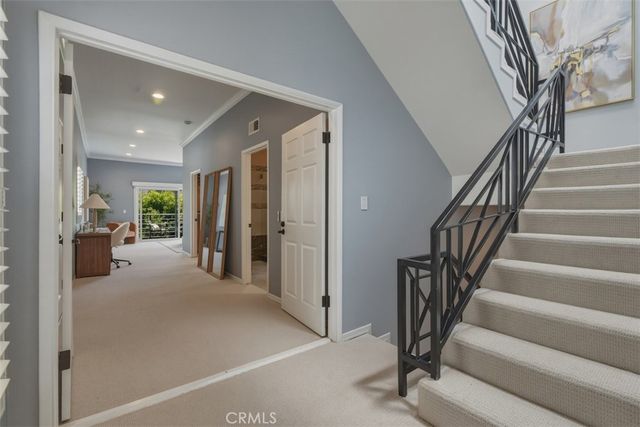 15059 Rayneta Drive, Sherman Oaks, CA 91403