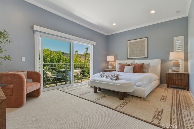 15059 Rayneta Drive, Sherman Oaks, CA 91403