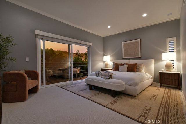 15059 Rayneta Drive, Sherman Oaks, CA 91403