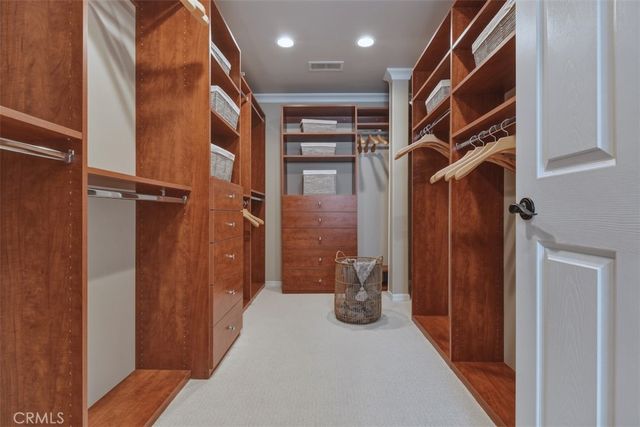 15059 Rayneta Drive, Sherman Oaks, CA 91403