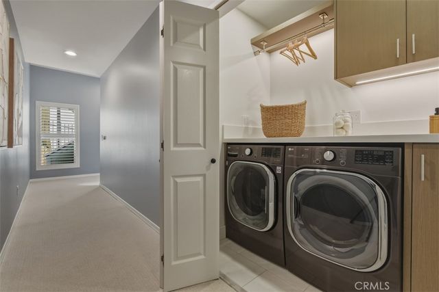 15059 Rayneta Drive, Sherman Oaks, CA 91403