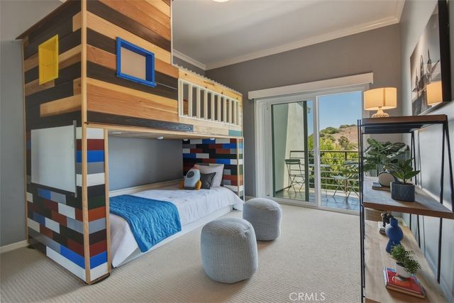 15059 Rayneta Drive, Sherman Oaks, CA 91403