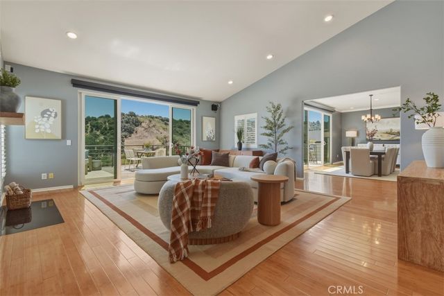 15059 Rayneta Drive, Sherman Oaks, CA 91403