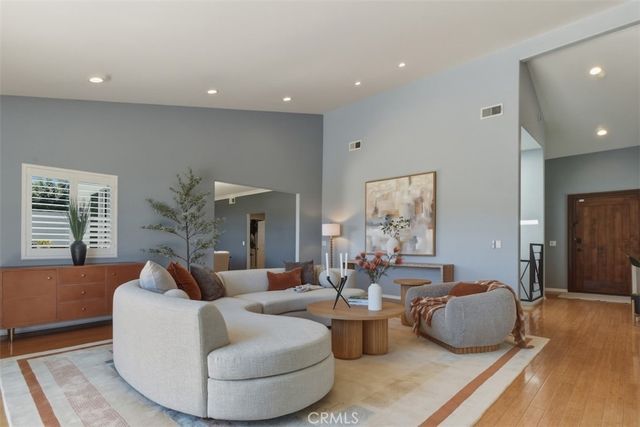 15059 Rayneta Drive, Sherman Oaks, CA 91403