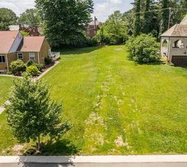 Lot Firwood Drive, Mt Lebanon, PA 15243