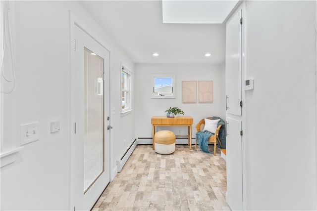 29 Wiliam Street, Tiverton, RI 02878