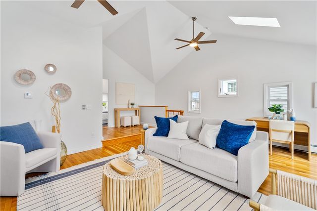 29 Wiliam Street, Tiverton, RI 02878