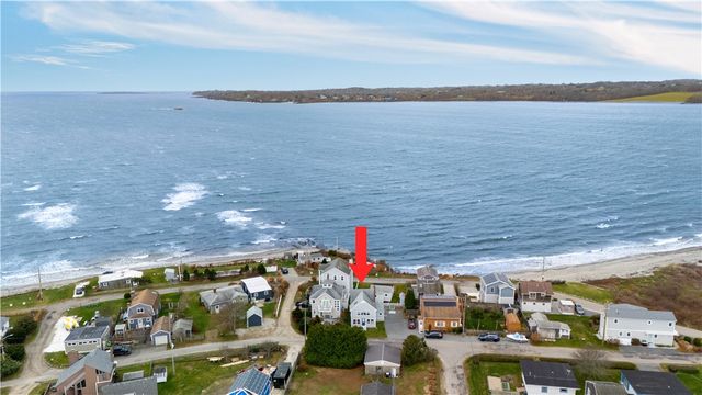 29 Wiliam Street, Tiverton, RI 02878