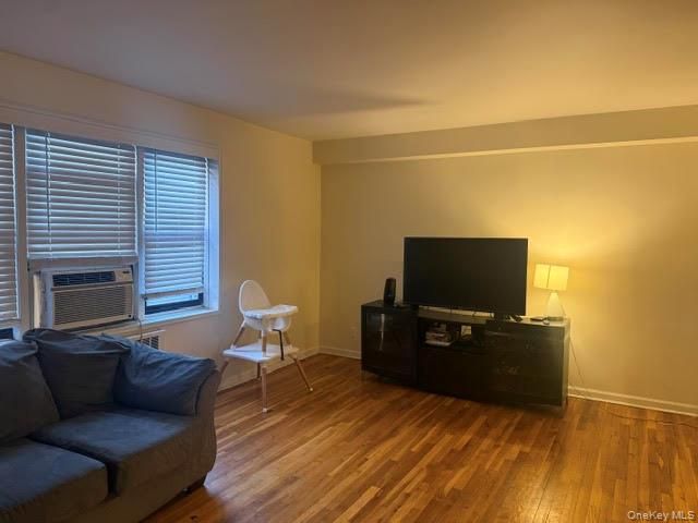 465 E Lincoln Avenue 411, Mount Vernon, NY 10552