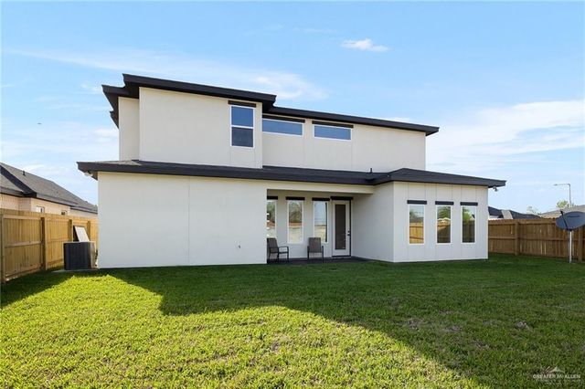 3118 N Elm Street, Edinburg, TX 78542