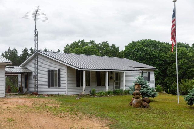 W7791 Dakota Circle, Westfield, WI 53964