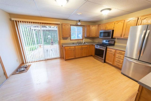 W7791 Dakota Circle, Westfield, WI 53964