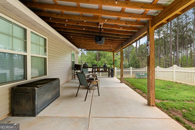75 Concord Court, Senoia, GA 30276