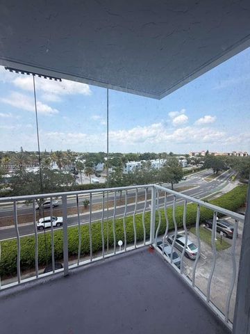 500 Executive Center Dr 5C, West Palm Beach, FL 33401