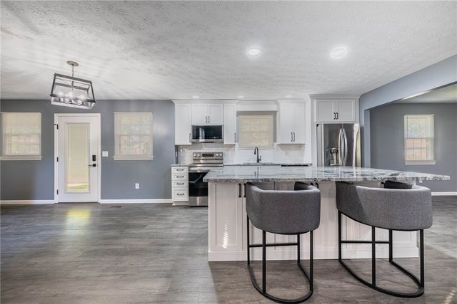 7815 Millerton Drive, Centerville, OH 45459