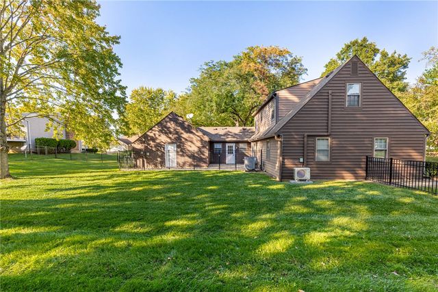 7815 Millerton Drive, Centerville, OH 45459