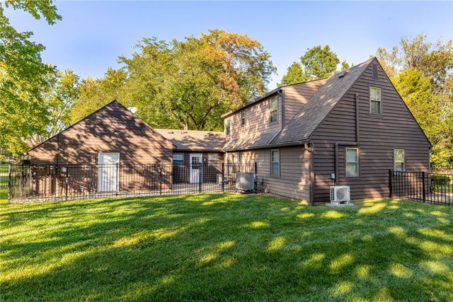 7815 Millerton Drive, Centerville, OH 45459