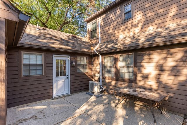 7815 Millerton Drive, Centerville, OH 45459