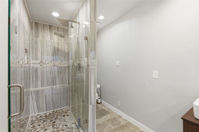 2213 Deep Valley Drive, Mckinney, TX 75071