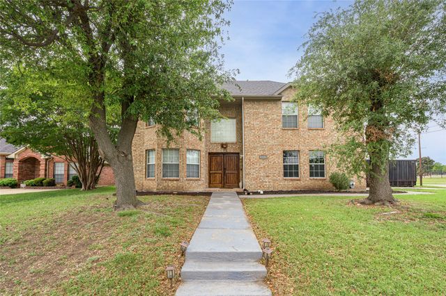 2213 Deep Valley Drive, Mckinney, TX 75071