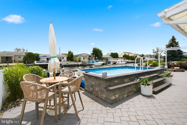 61 ARCHER AVE S, Bayville, NJ 08721