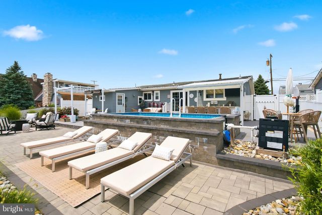 61 ARCHER AVE S, Bayville, NJ 08721