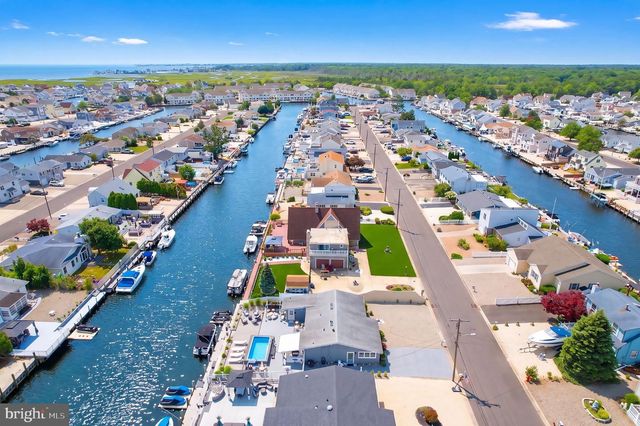 61 ARCHER AVE S, Bayville, NJ 08721