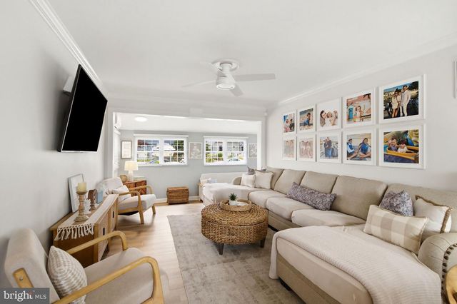 61 ARCHER AVE S, Bayville, NJ 08721