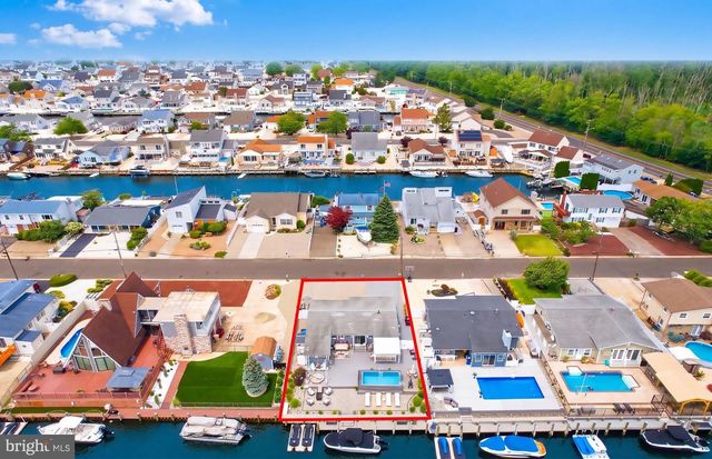 61 ARCHER AVE S, Bayville, NJ 08721
