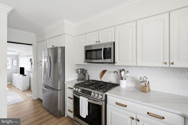 61 ARCHER AVE S, Bayville, NJ 08721