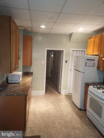 1718 INDEPENDENCE AVE SE, Washington, DC 20003