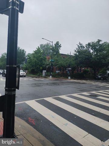 1718 INDEPENDENCE AVE SE, Washington, DC 20003