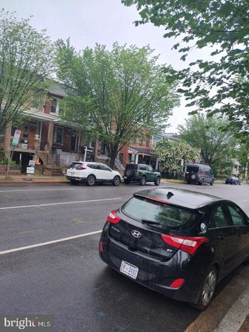 1718 INDEPENDENCE AVE SE, Washington, DC 20003