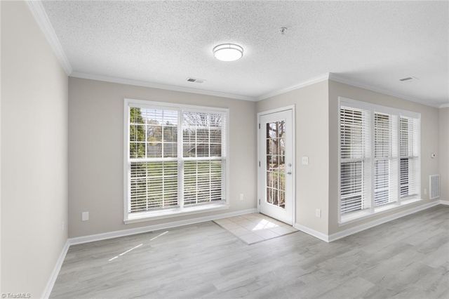 190 Shallowford Reserve Drive 104, Lewisville, NC 27023