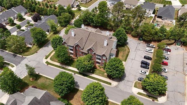 190 Shallowford Reserve Drive 104, Lewisville, NC 27023