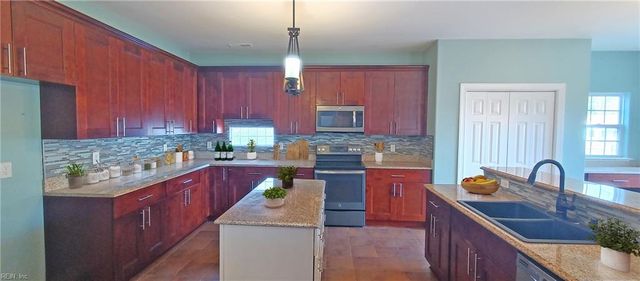 3844 Affirmed WAY, Virginia Beach, VA 23456