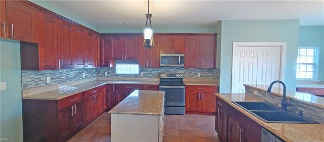 3844 Affirmed WAY, Virginia Beach, VA 23456