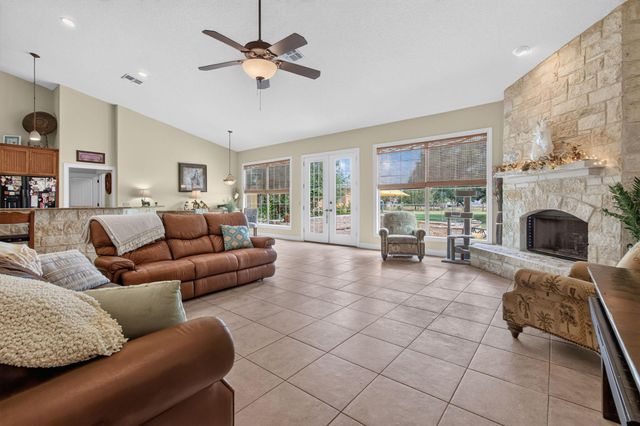 287 San Marcos TRL, New Braunfels, TX 78132