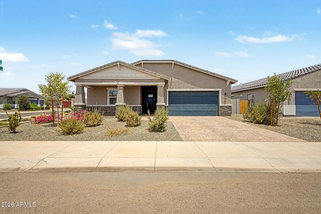 4562 N 177TH Drive, Goodyear, AZ 85395 — photo 2