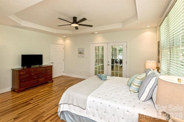 2 Birkdale Drive, Weaverville, NC 28787