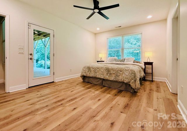 2 Birkdale Drive, Weaverville, NC 28787
