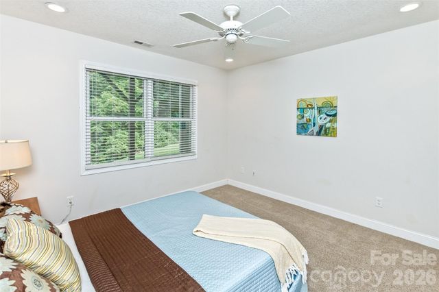 2 Birkdale Drive, Weaverville, NC 28787
