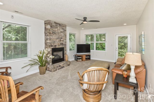 2 Birkdale Drive, Weaverville, NC 28787