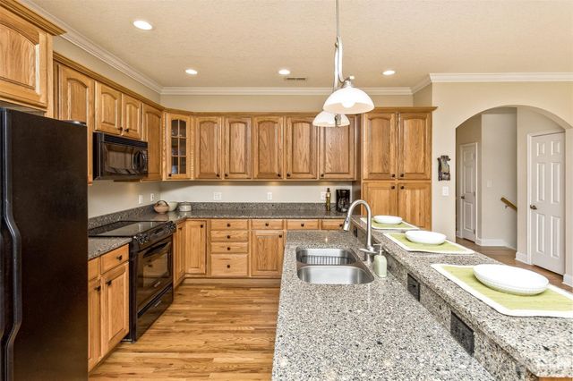 2 Birkdale Drive, Weaverville, NC 28787
