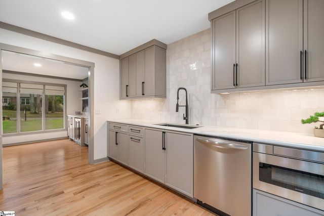 225 Parliament Road, Greenville, SC 29615