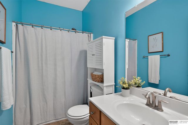 14887 Eagle Street, Bennington, NE 68007