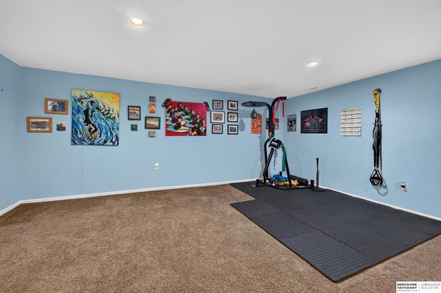 14887 Eagle Street, Bennington, NE 68007